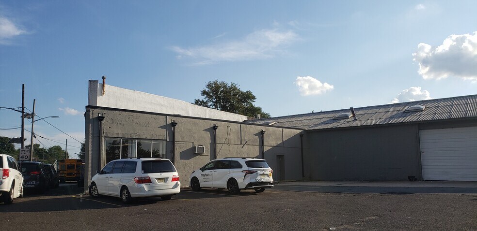 2835 Crescent Blvd, Collingswood, NJ à louer - Photo de l’immeuble – Image 3 sur 17