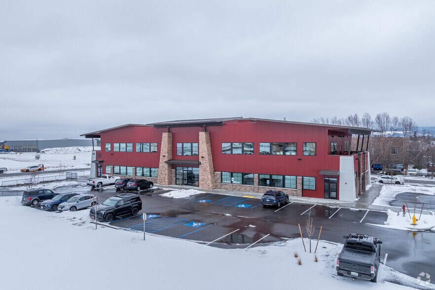 2700 N Eagle Ln, Liberty Lake, WA à louer - Photo de l’immeuble – Image 3 sur 6