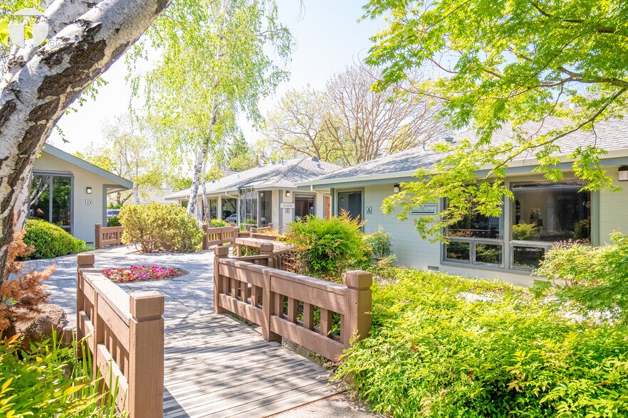 255 W Court St, Woodland, CA à vendre - Photo de l’immeuble – Image 2 sur 21