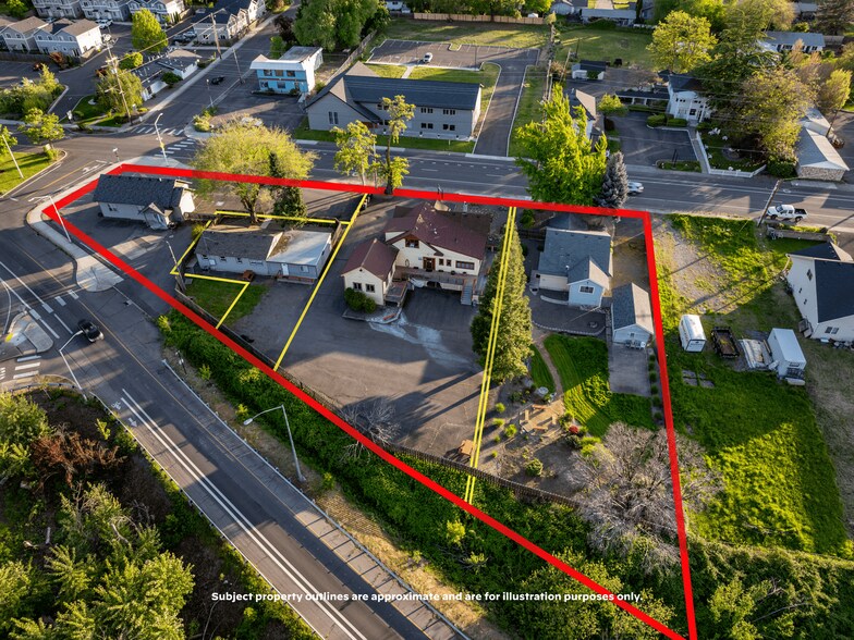 143 S Main St, Phoenix, OR à vendre - Photo de l’immeuble – Image 3 sur 122