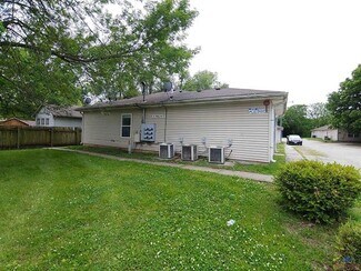 Plus de détails pour 400 S Walnut St, La Monte, MO - Logement à vendre