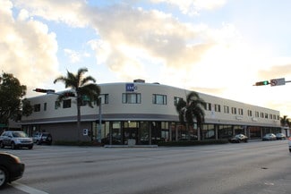 Plus de détails pour 656-696 NE 125th St, North Miami, FL - Bureau, Local commercial à louer