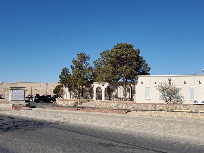1445 Bessemer Dr, El Paso, TX à louer - Photo de l’immeuble – Image 2 sur 14