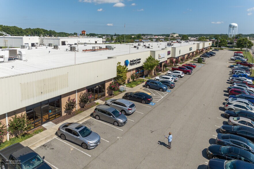 500-570 Southpark Blvd, Colonial Heights, VA à louer - Photo de l’immeuble – Image 2 sur 8