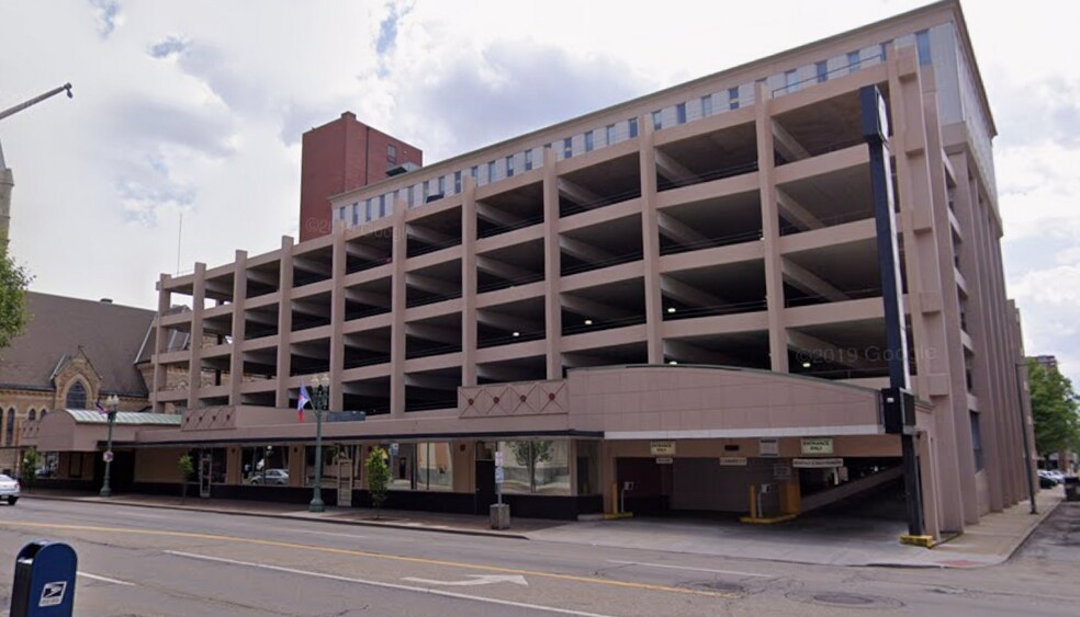 121 Cleveland Ave SW, Canton, OH à louer - Photo de l’immeuble – Image 3 sur 3