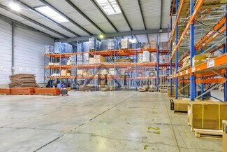 Plus de détails pour Bureau, Industriel/Logistique à louer