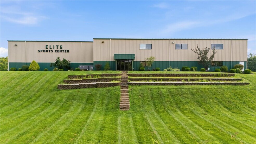 2000 1st Ave, Parkersburg, WV à vendre - Photo de l’immeuble – Image 2 sur 14