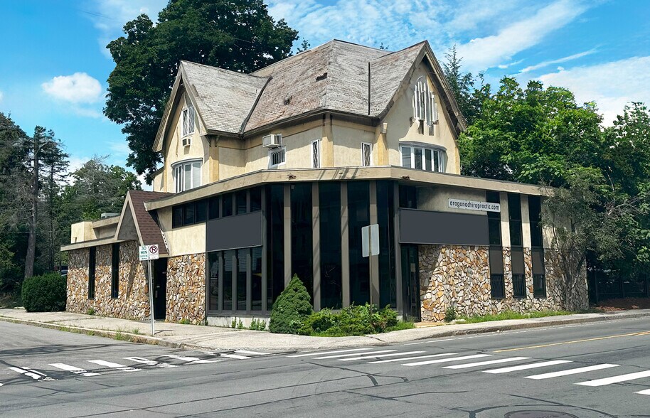 132 Webster St, Manchester, NH à vendre - Photo de l’immeuble – Image 1 sur 3
