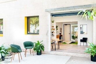 3455 Ringsby Ct, Denver, CO à louer Photo intérieure– Image 1 sur 4