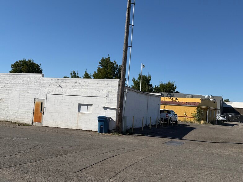 2320 Fairgrounds Rd NE, Salem, OR à vendre - Photo de l’immeuble – Image 3 sur 4