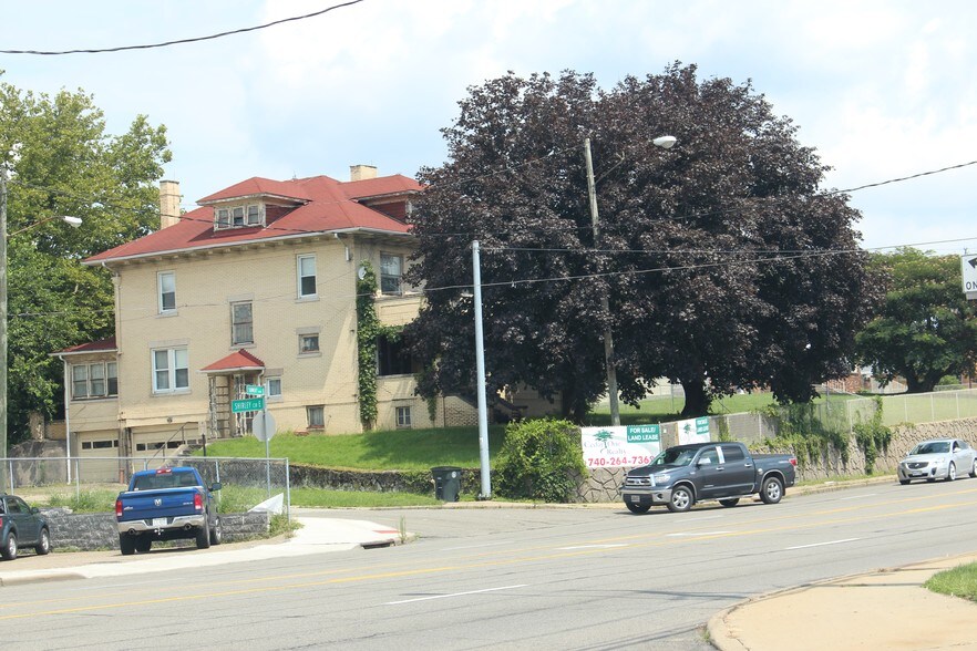 2119 Sunset Blvd, Steubenville, OH à vendre - Photo de l’immeuble – Image 3 sur 10