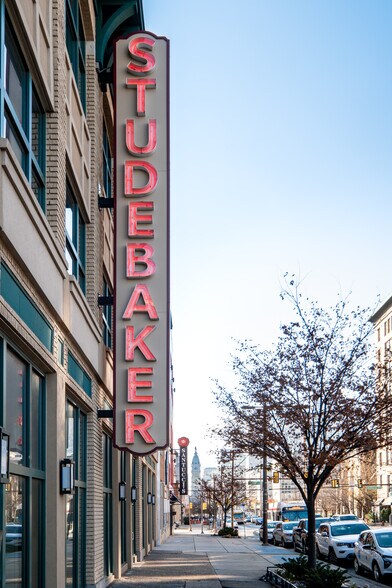 667 N Broad St, Philadelphia, PA à vendre - Photo de l’immeuble – Image 2 sur 15