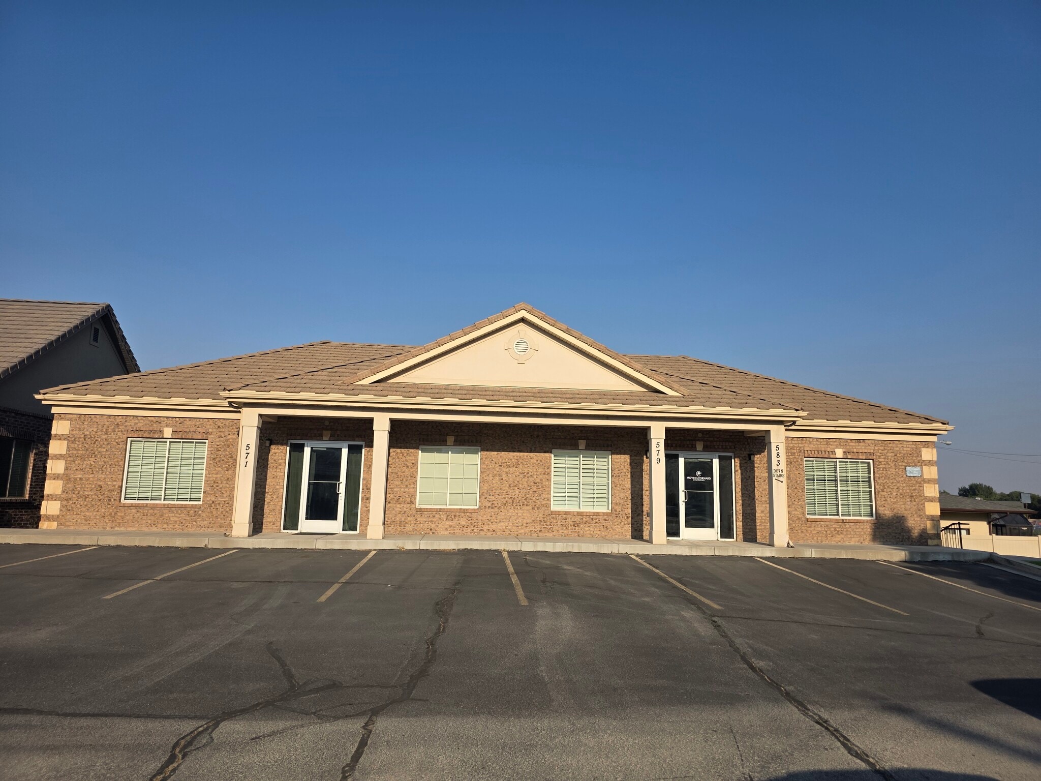 579 W Center St, Pleasant Grove, UT à louer Photo intérieure– Image 1 sur 12