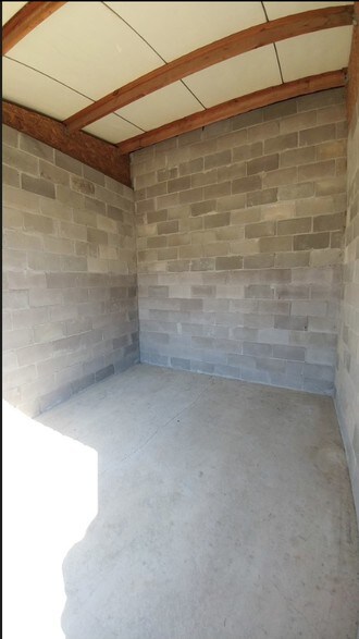 806 Avondale Ave, Tifton, GA à vendre - Photo intérieure – Image 2 sur 9