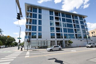 Plus de détails pour 2800 W North Ave, Chicago, IL - Logement à vendre