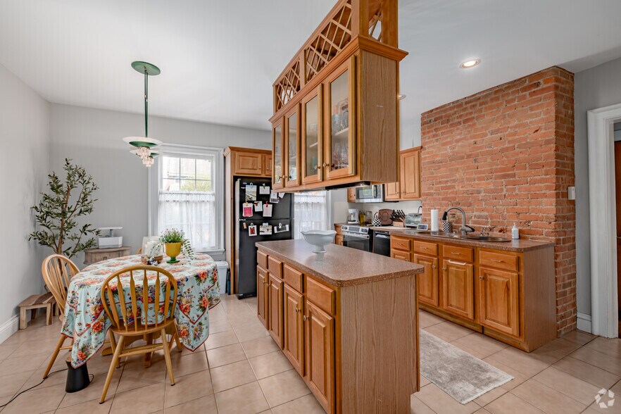 2 Perry St, Morristown, NJ à vendre - Photo intérieure – Image 3 sur 29