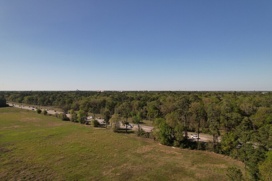 8180 Will Clayton Pky, Humble, TX à vendre - Photo de l’immeuble – Image 2 sur 7