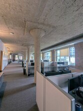 401 W Superior St, Chicago, IL à louer Photo intérieure– Image 2 sur 2