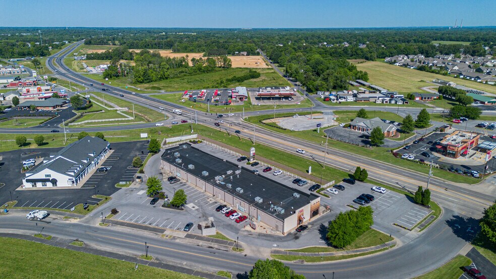 5194 Hinkleville Rd, Paducah, KY à louer - Photo de l’immeuble – Image 3 sur 6
