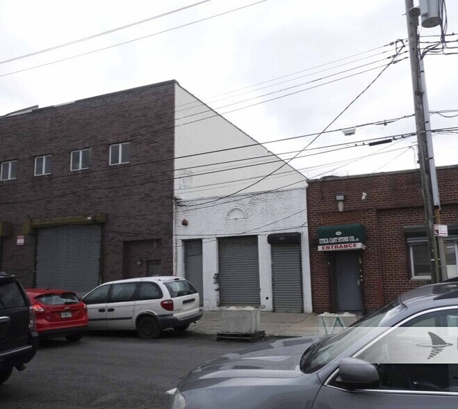 907 E 51st St, Brooklyn, NY à vendre - Photo principale – Image 1 sur 3