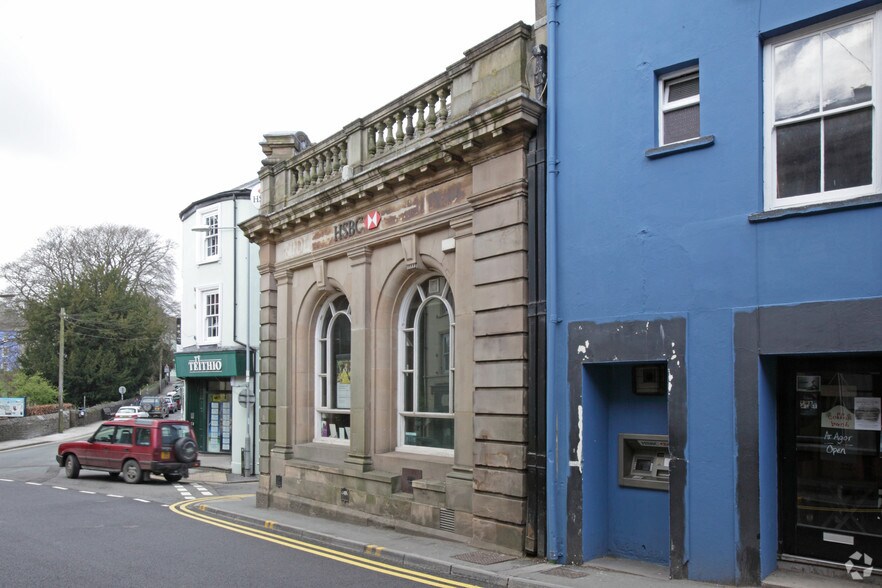 76 Rhosmaen St, Llandeilo à vendre - Photo de l’immeuble – Image 3 sur 12