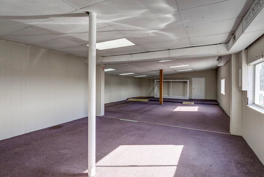 127 Cherry St, Johnson City, TN à vendre - Photo de l’immeuble – Image 3 sur 45