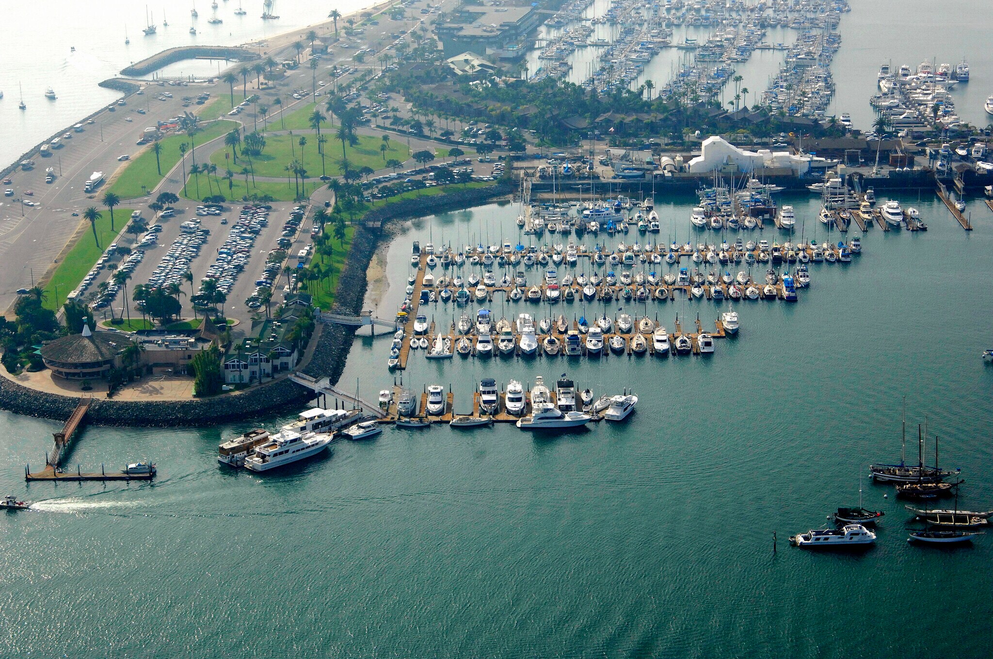 2240 Shelter Island Dr, San Diego, CA à vendre Photo principale– Image 1 sur 4
