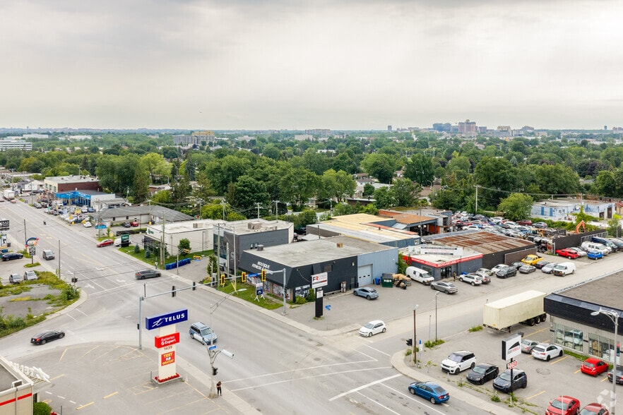 2190 Boul Des Laurentides, Laval, QC à vendre - Aérien – Image 2 sur 4