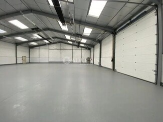 Plus de détails pour Local d'activités à louer