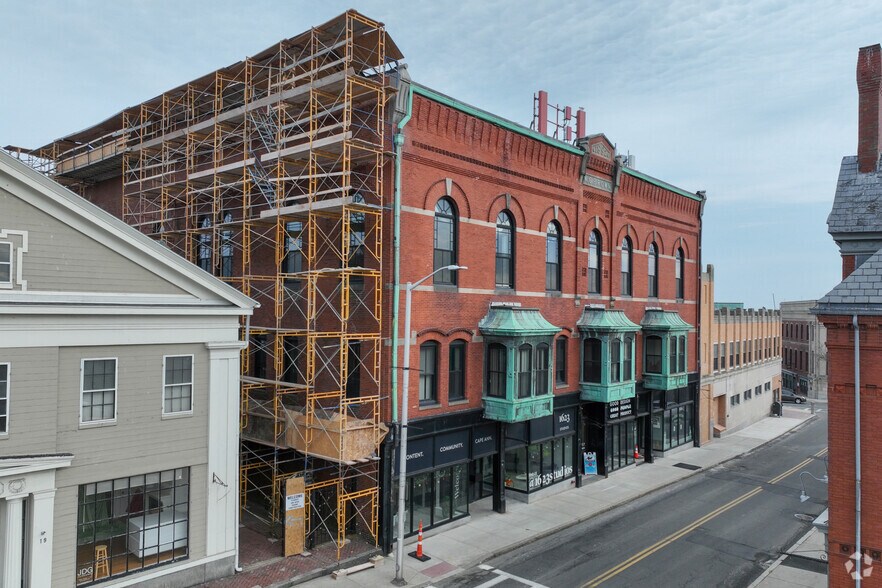 11-13 Pleasant St, Gloucester, MA à louer - Photo principale – Image 1 sur 5