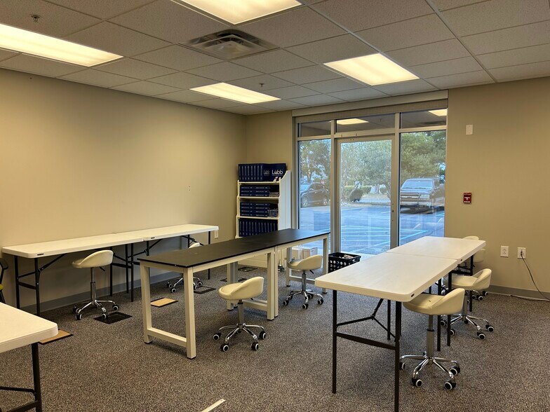 804-820 Port Centre Pky, Portsmouth, VA à louer - Photo intérieure – Image 1 sur 11