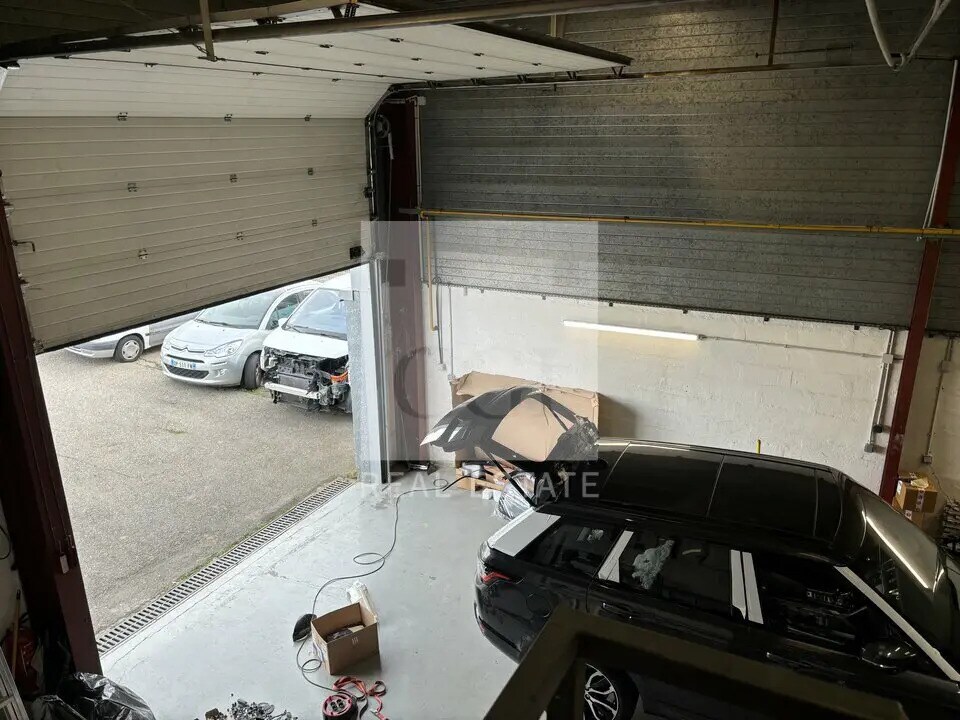 Bureau dans Chassieu à louer Photo de l’immeuble– Image 1 sur 10