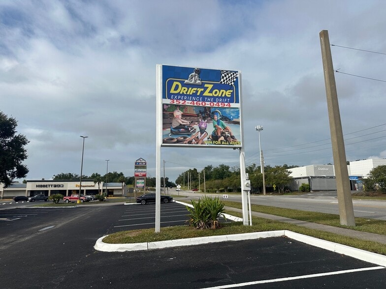 1415 Dr Martin Luther King Jr Blvd, Leesburg, FL à vendre - Photo de l’immeuble – Image 3 sur 6