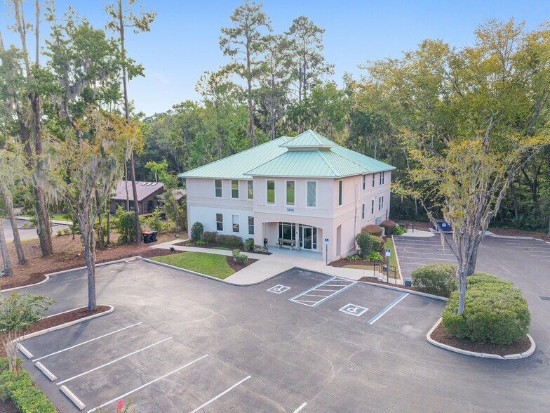 1014 NW 57th St, Gainesville, FL à louer - Photo de l’immeuble – Image 1 sur 96