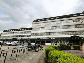 Plus de détails pour Bureau, Local commercial à louer