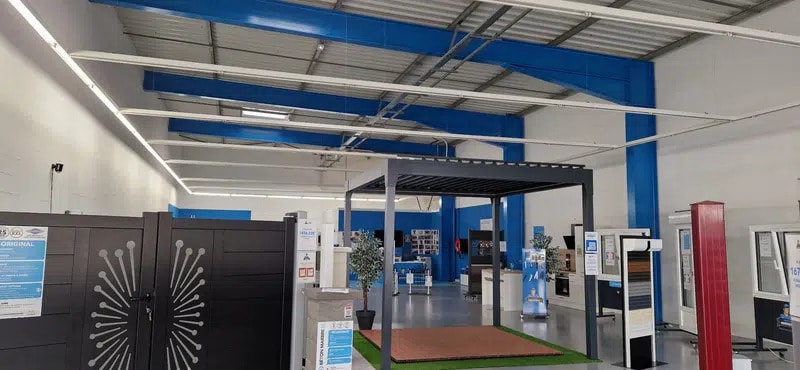 Local commercial dans Andelnans à louer - Photo de l’immeuble – Image 2 sur 13