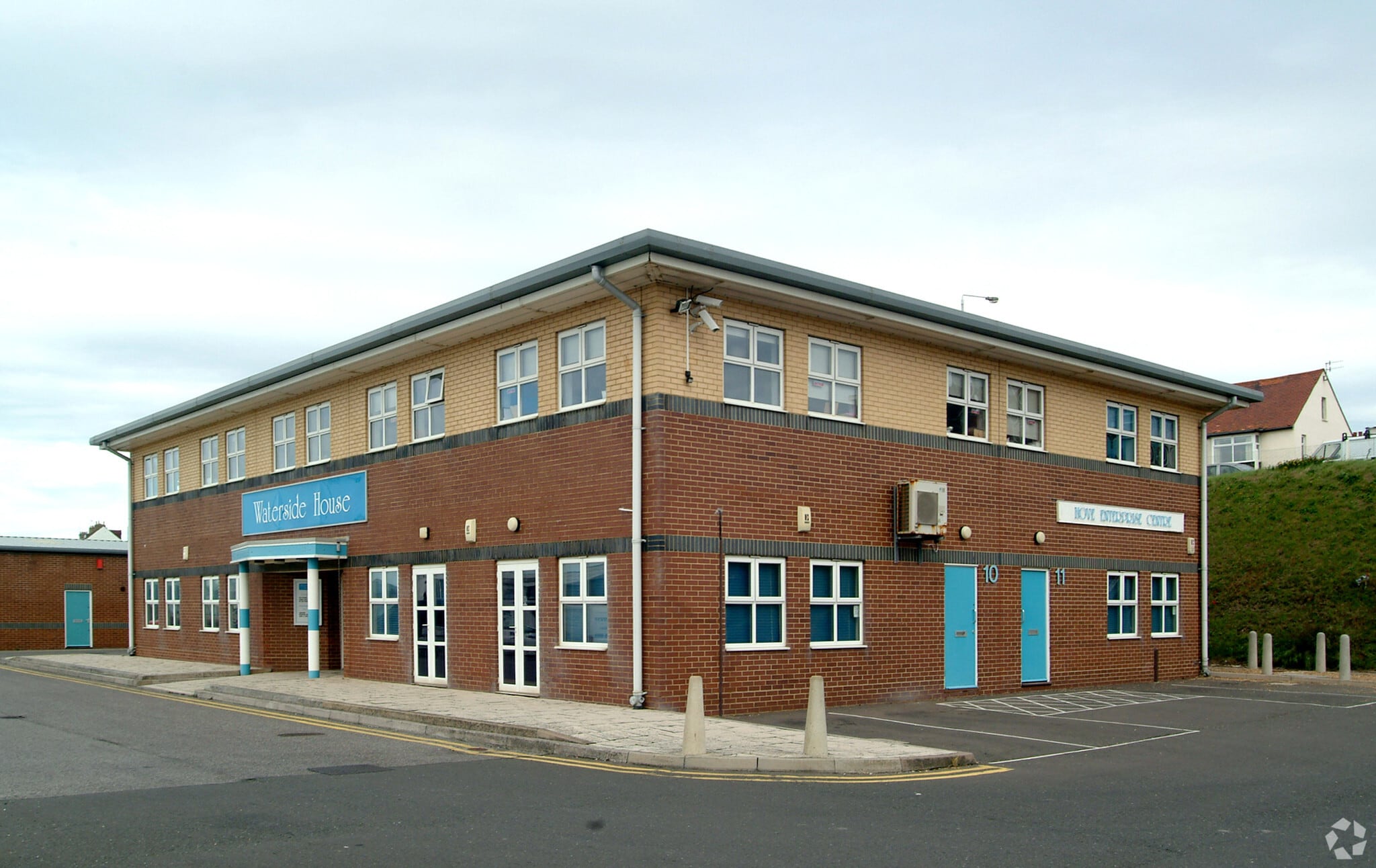 Basin Rd N, Brighton à louer Photo principale– Image 1 sur 2