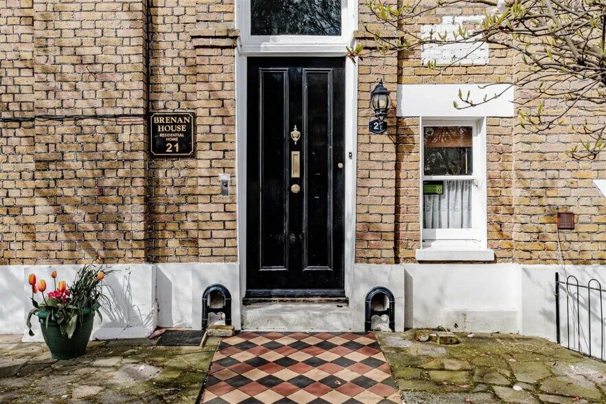 21 Vale Sq, Ramsgate à vendre - Photo de l’immeuble – Image 2 sur 35