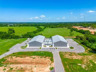 Plus de détails pour 1109 Hwy 51, Granbury, TX - Local commercial à vendre