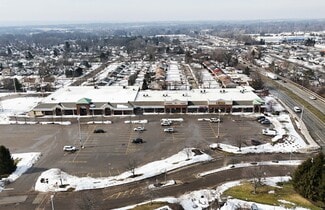 Plus de détails pour 22101-22169 Rockside Rd, Bedford, OH - Local commercial à louer