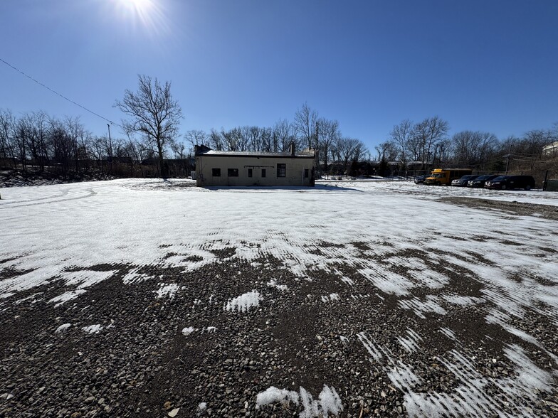 1 Kingsland Ave, Clifton, NJ à vendre - Photo de l’immeuble – Image 1 sur 1