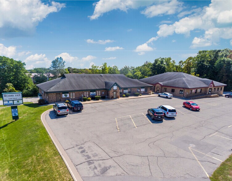 2149 Velp Ave, Green Bay, WI à louer - Photo principale – Image 2 sur 5