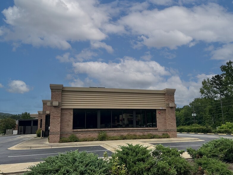 1101 N Chalkville Rd, Trussville, AL à louer - Photo principale – Image 1 sur 5