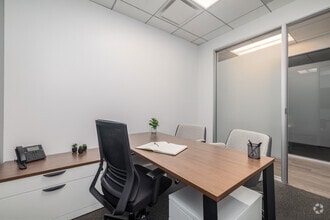 2321 Rosecrans Ave, El Segundo, CA à louer Photo intérieure– Image 2 sur 4