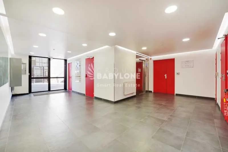 Bureau dans Issy-les-Moulineaux à louer - Hall d’entrée – Image 2 sur 13