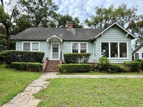 219 E 5th Ave, Tallahassee, FL à louer Photo intérieure– Image 2 sur 11