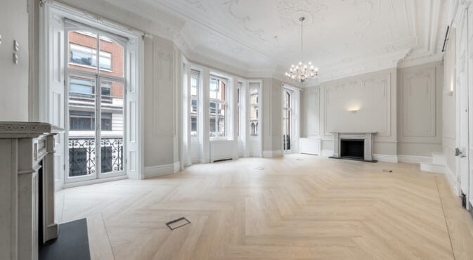 26 Curzon St, Londres à louer Photo intérieure– Image 1 sur 11