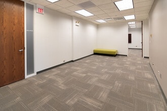 1821 Walden Office Sq, Schaumburg, IL à louer Photo intérieure– Image 2 sur 8