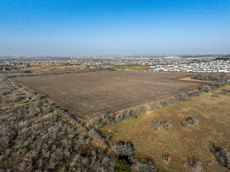 Plus de détails pour 4892 Abbott Rd, Saint Hedwig, TX - Terrain à vendre