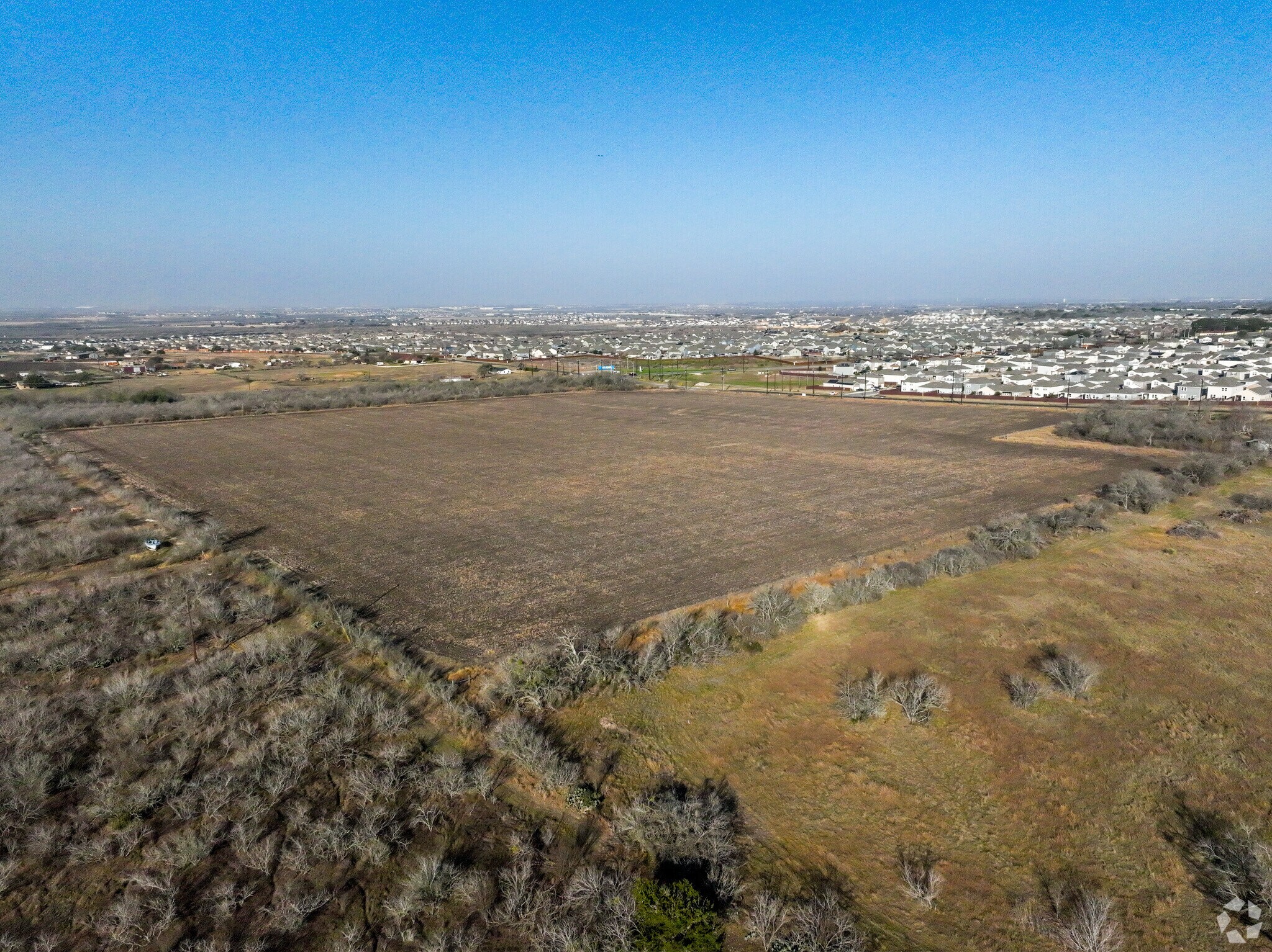 4892 Abbott Rd, Saint Hedwig, TX à vendre Photo principale– Image 1 sur 7